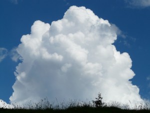cloud-8075_640