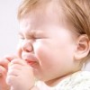 赤ちゃんの痰が絡む！注意点や対処方法は？