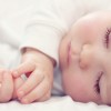 寝る子は育つって本当？科学的な根拠と睡眠不足による弊害