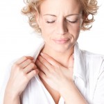 唾を飲むと喉が痛い原因は？緩和方法や病気について！