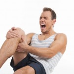 膝蓋骨脱臼とは？症状や種類、原因について知ろう！半月板への負担に要注意！