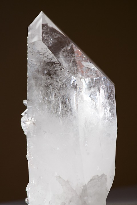 pure-quartz-81709_960_720