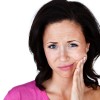 顔のむくみを解消する方法とは？マッサージの方法や目元の腫れの対策法を紹介！