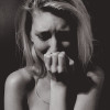 すぐ泣く女の性格や特徴とは？彼氏や男性はどう対応するのがベスト？