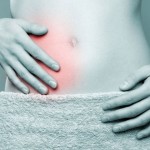 右下腹部の痛みの原因とは？男性別、女性別や双方に考えられる病気を紹介！